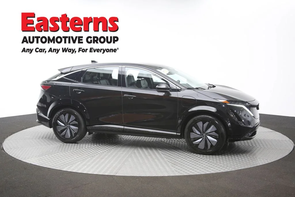 Used 2023 Black Nissan ENGAGE image 47