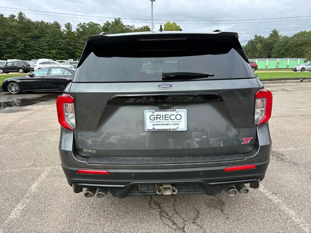 Used 2020 Magnetic Ford ST image 4