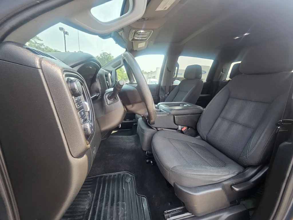 Used 2020 Blue Chevrolet Custom Trail Boss image 3