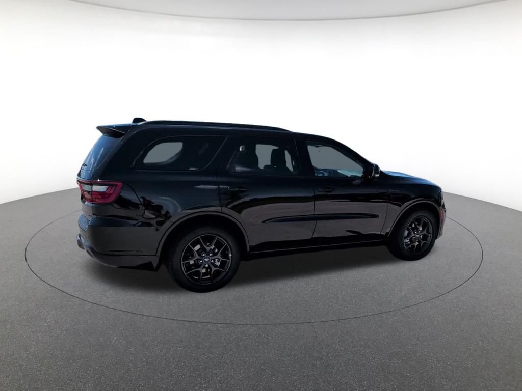 New 2026 Diamond Black Clear-Coat Exterior Paint Dodge GT Plus HEMI V8 image 7