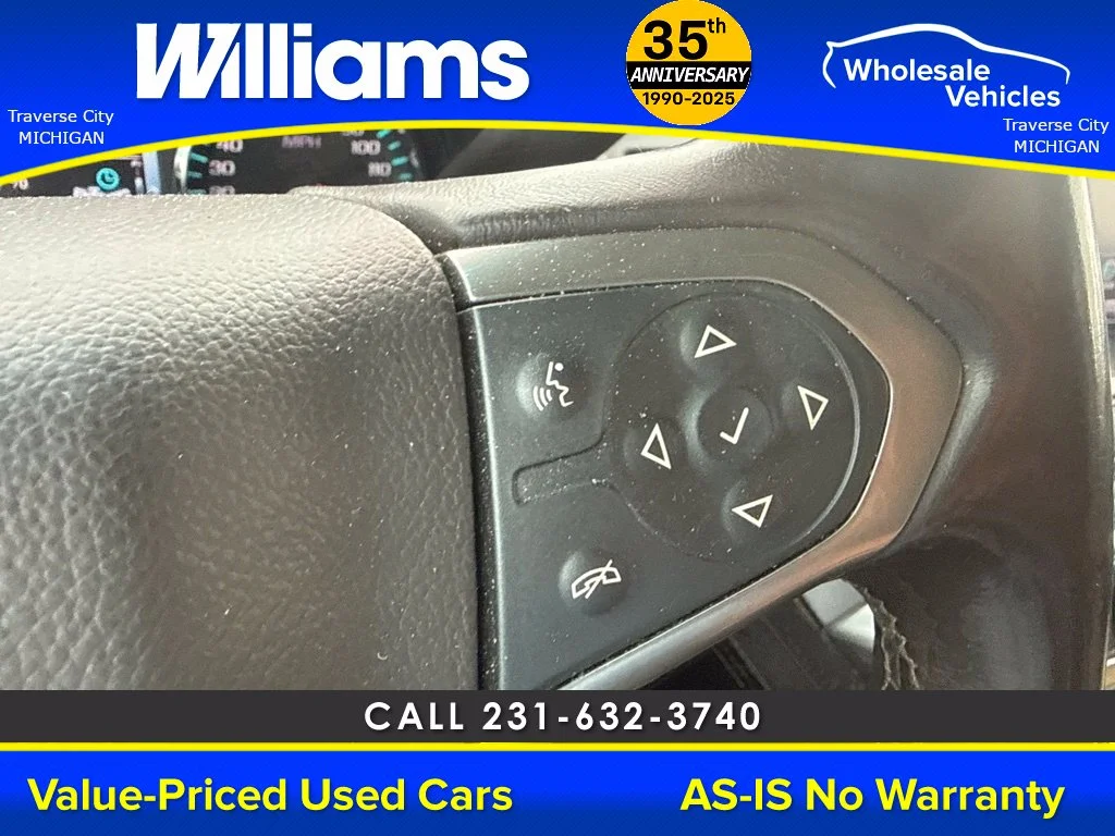 Used 2016 Summit White Chevrolet LS image 28