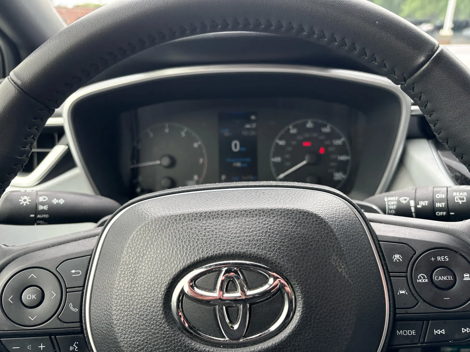 Used 2023 Classic Silver Metallic Toyota SE image 15