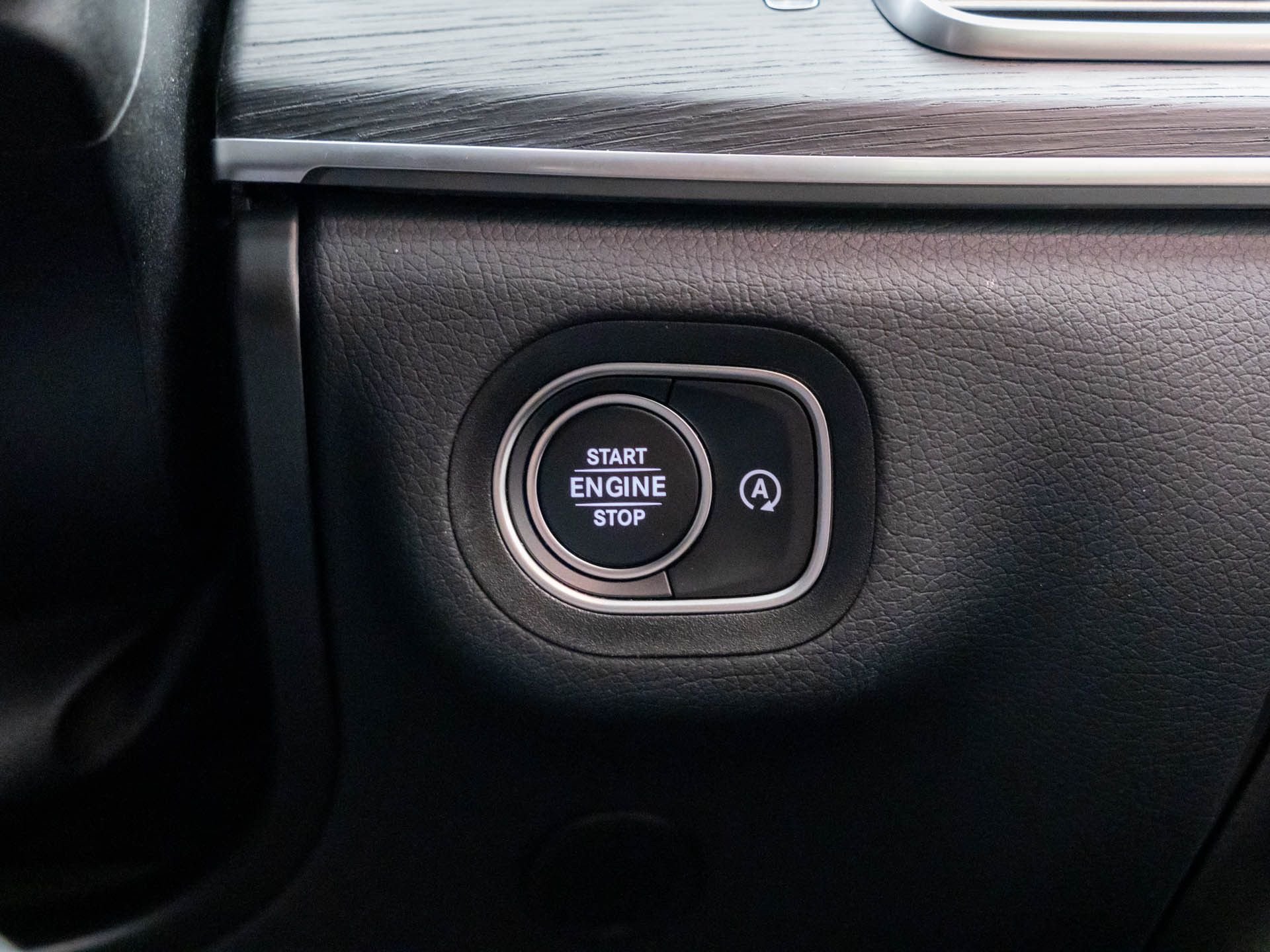New 2026 Black Mercedes-Benz GLS 450 image 21