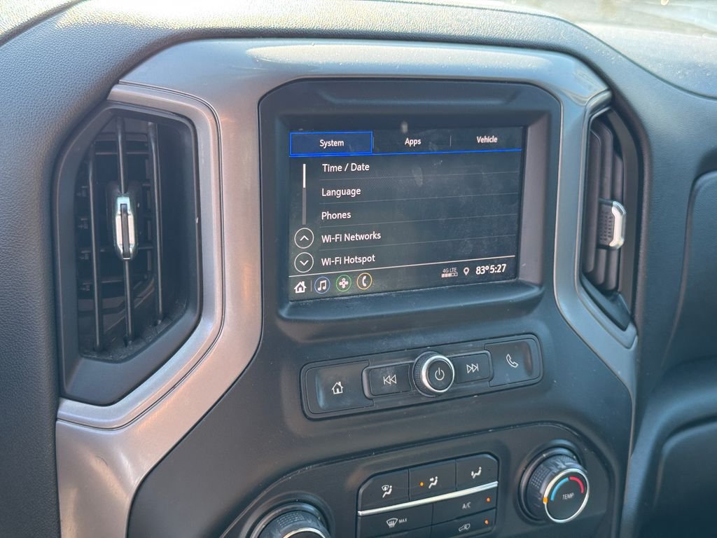 Used 2021 White Chevrolet Custom image 12