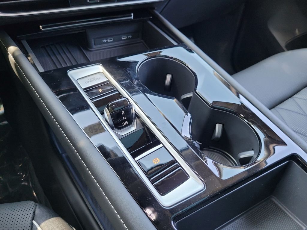 2025 Volkswagen Atlas SEL Premium R-Line - Photo 21