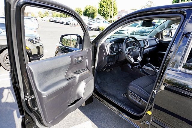 Used 2021 Black Toyota SR5 image 35