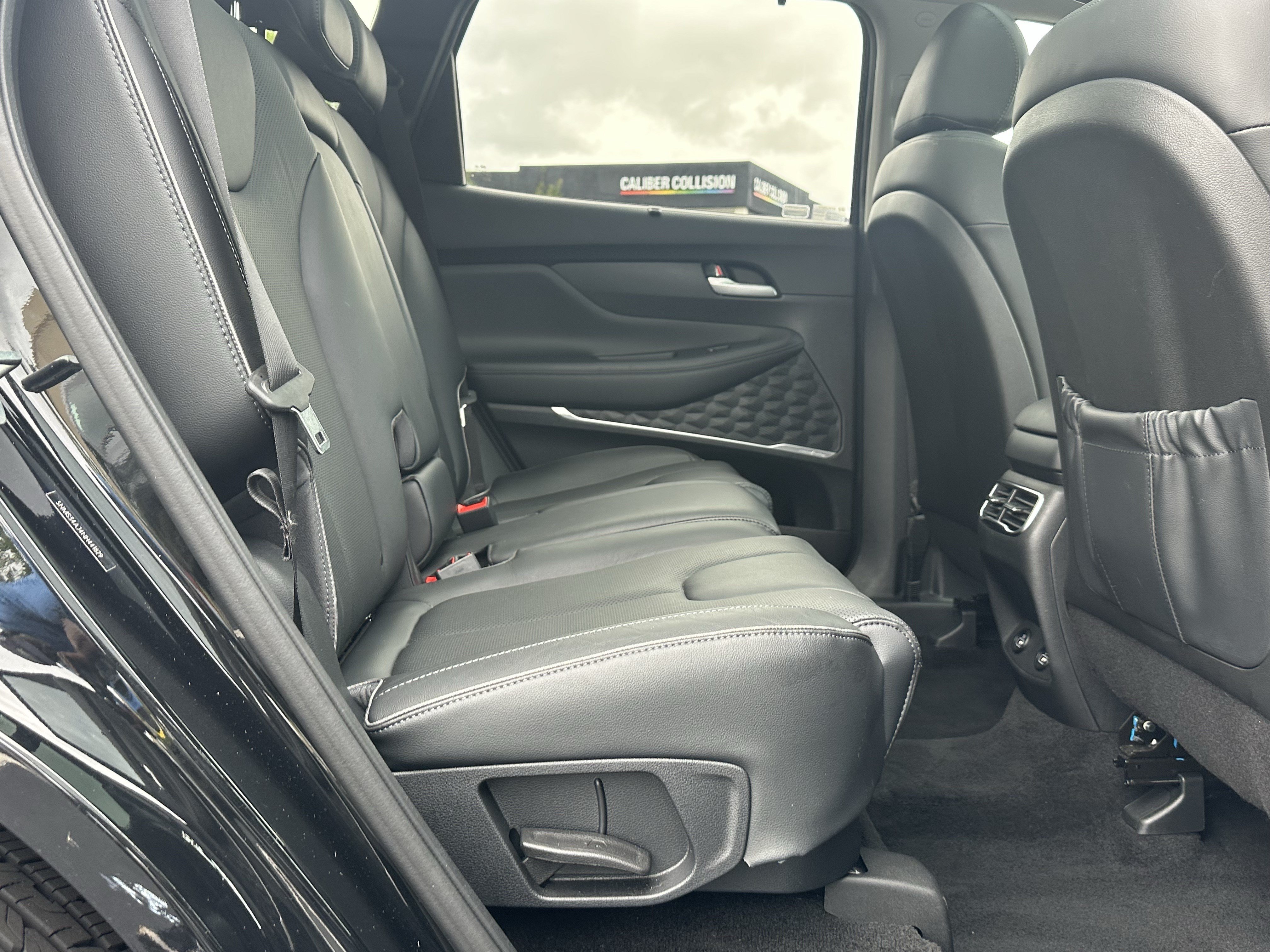 Used 2022 Twilight Black Hyundai SEL image 15