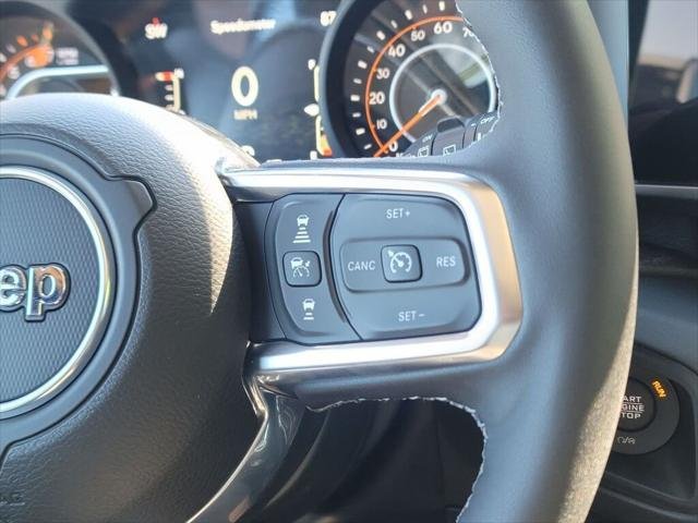 New 2026 Goldilocks Exterior Paint Jeep Sahara image 60