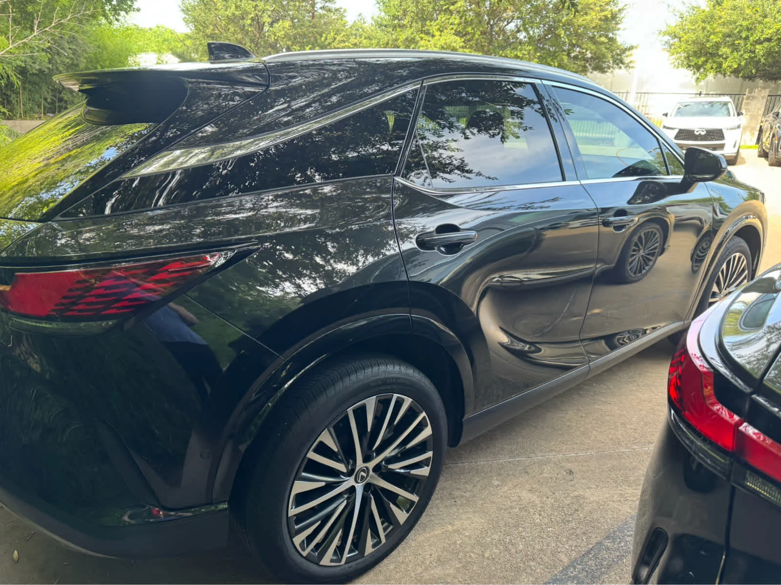 Used 2025 Caviar Lexus Premium Plus image 5