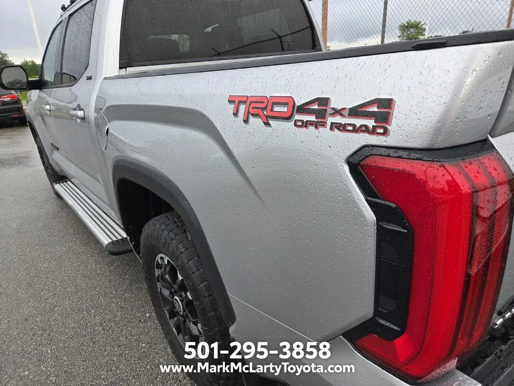 Used 2022 Silver Toyota SR5 image 10