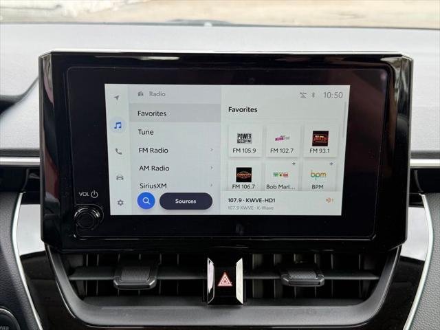 2025 Toyota Corolla LE - Photo 27