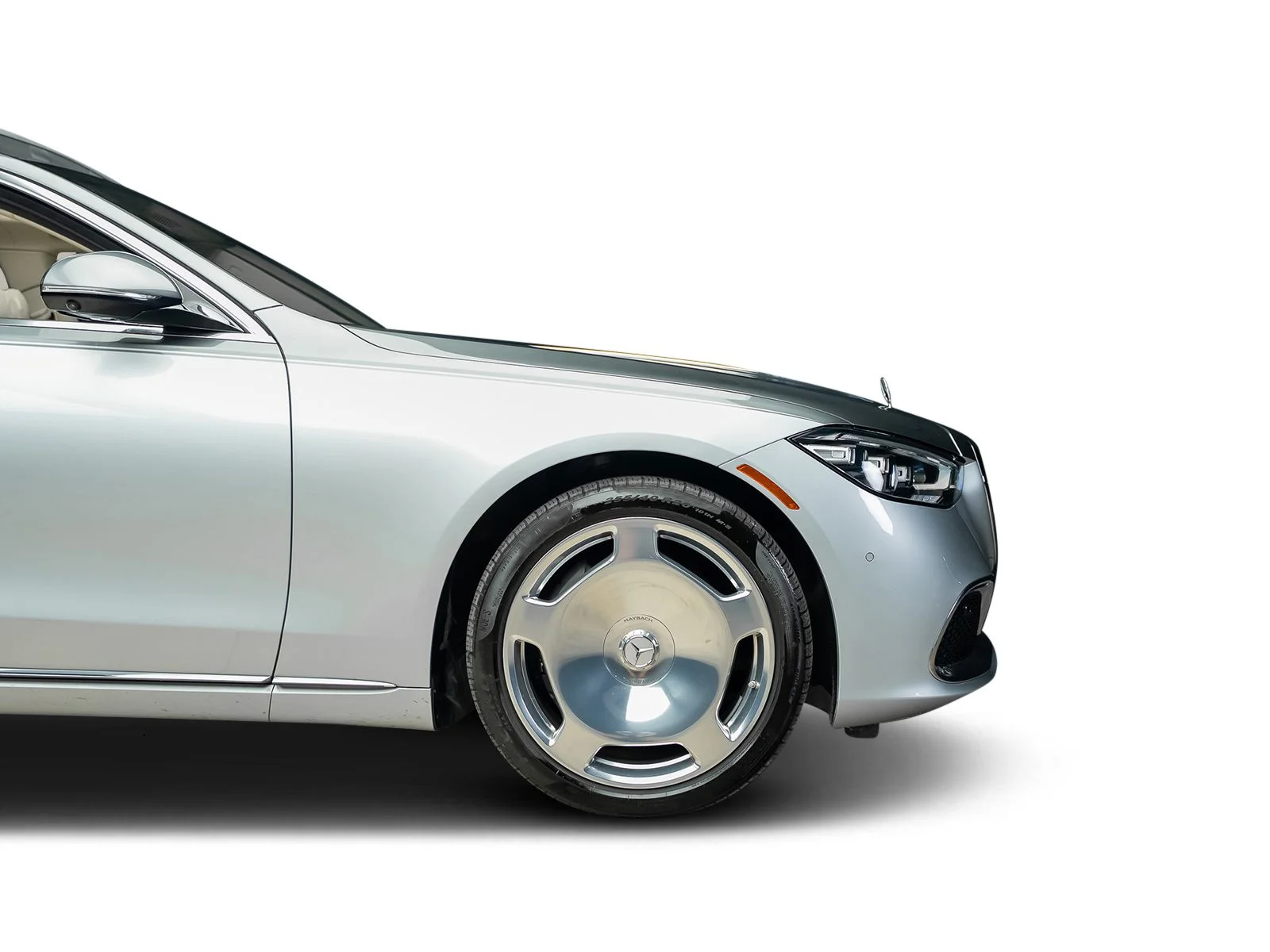 Used 2024 Silver Mercedes-Benz Maybach S 580 image 31