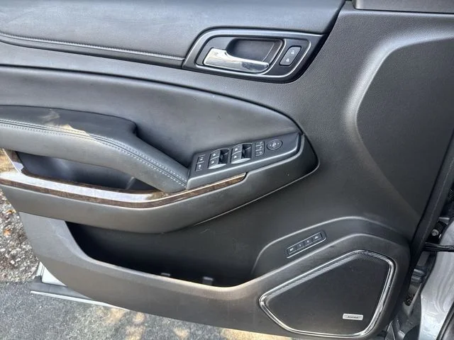 Used 2018 Gray Chevrolet LT image 29
