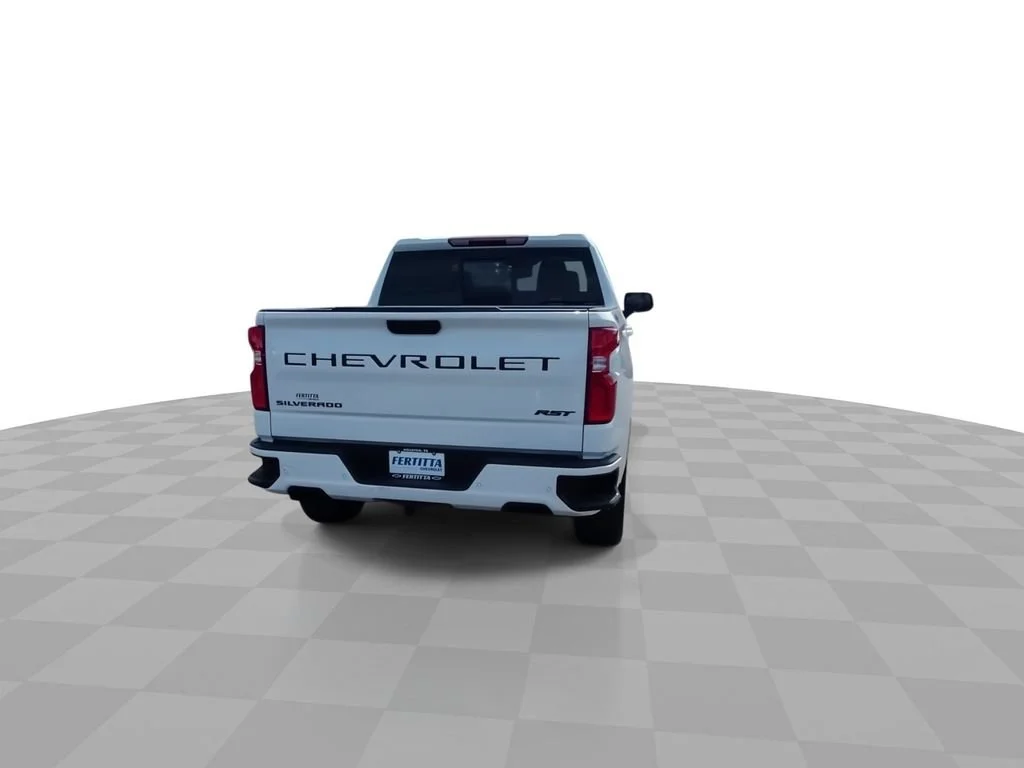 New 2026 Summit White Chevrolet RST image 7