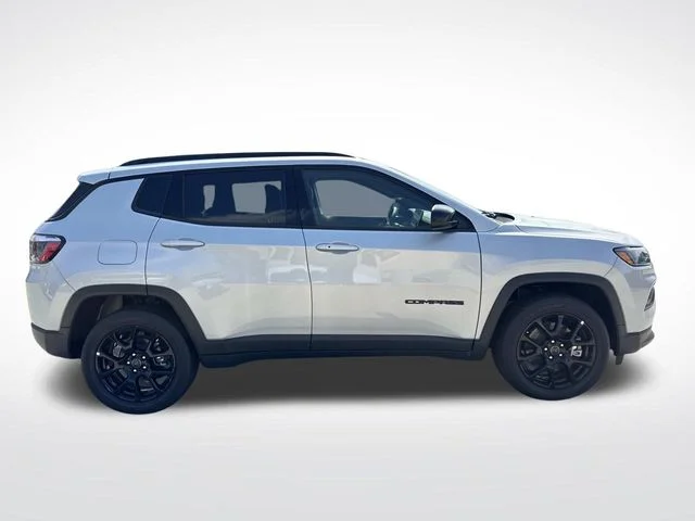 New 2026 Silver Jeep Latitude image 10