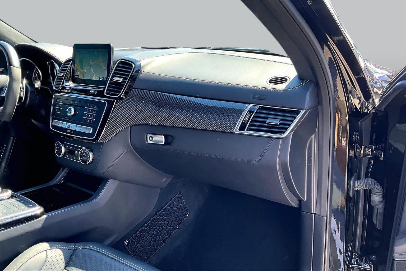 Used 2018 Obsidian Black Metallic Mercedes-Benz AMG® GLS 63 image 15