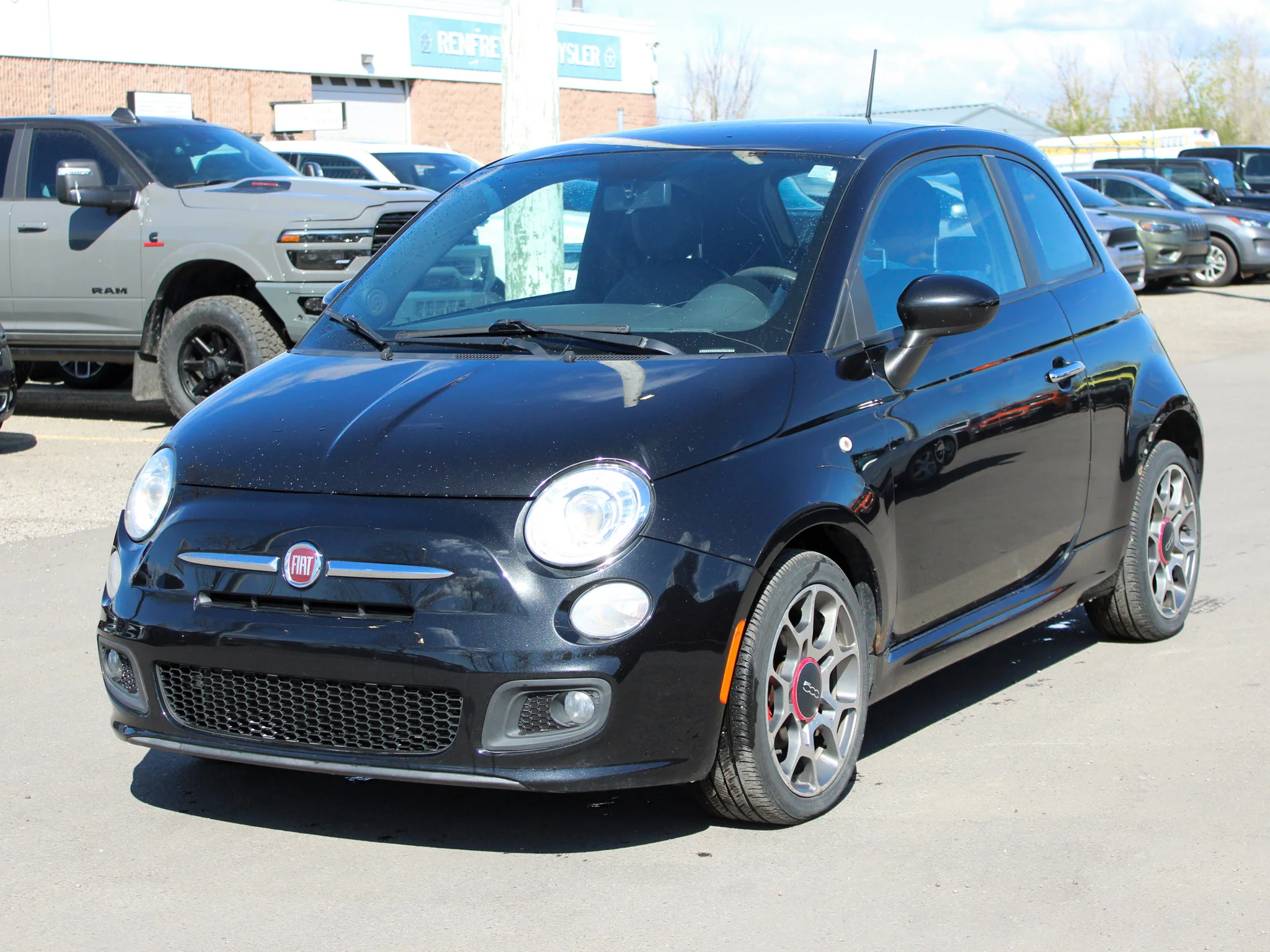 Used 2013 Black FIAT Sport * Mechanic