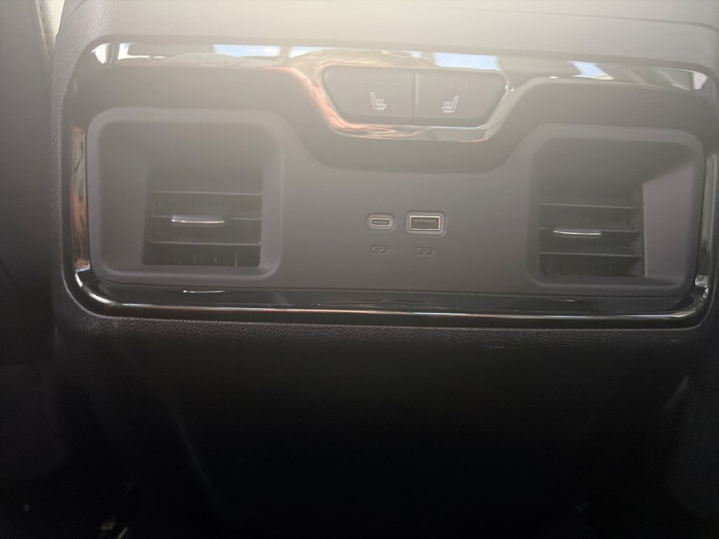 2024 Chevrolet Silverado 2500HD ZR2 - Photo 22