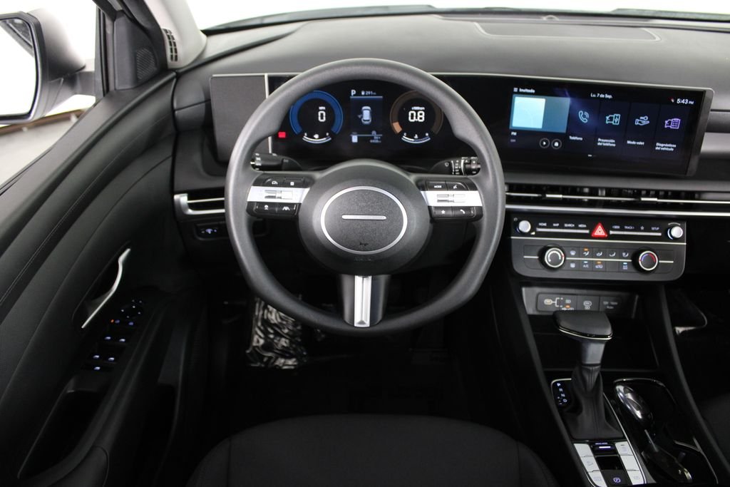 Certified Used 2026 White Hyundai SE image 8