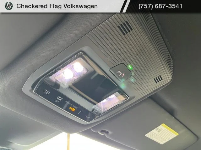 New 2026 White Volkswagen 2.0T SE w/Technology image 22