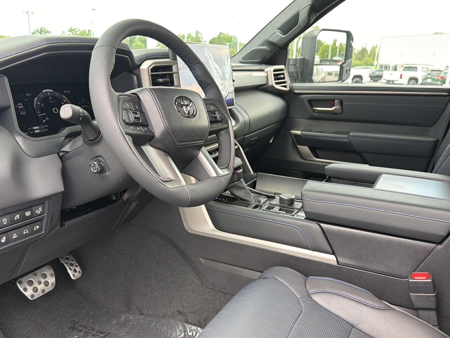New 2026 Magnetic Gray Metallic Toyota Platinum image 2