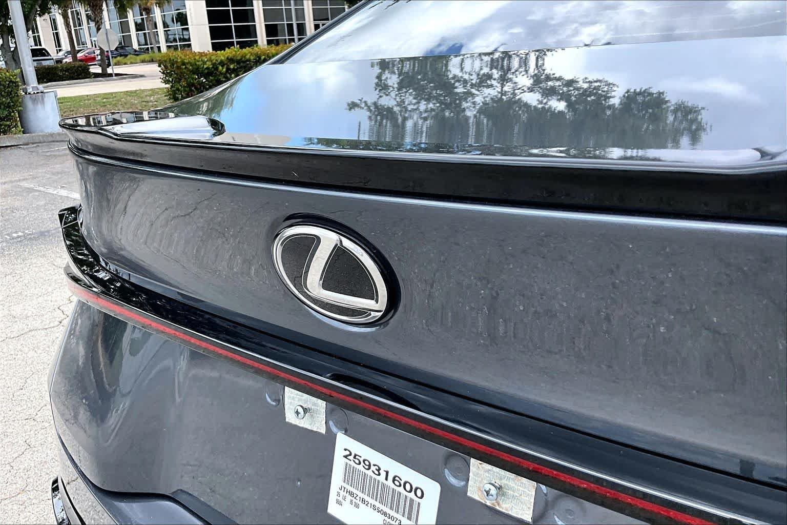Used 2025 Cloudburst Gray Lexus F SPORT Design image 31