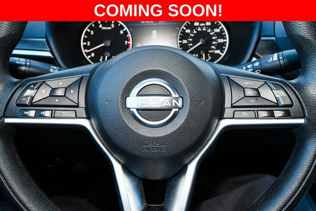 Used 2023 Silver Nissan 2.5 SV image 29