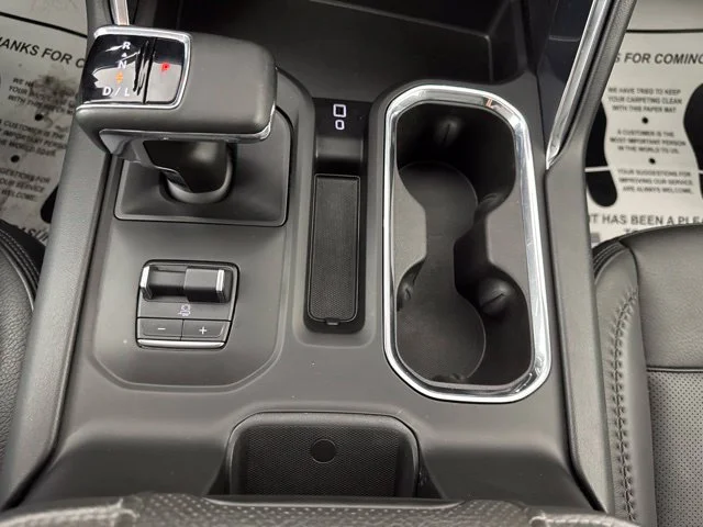 Used 2024 Onyx Black GMC Denali image 16