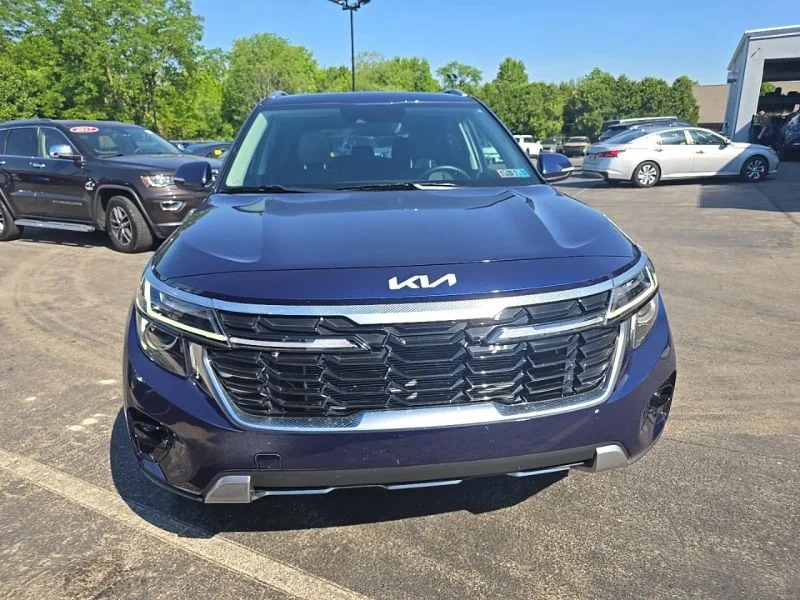 Used 2024 Blue Kia EX image 2