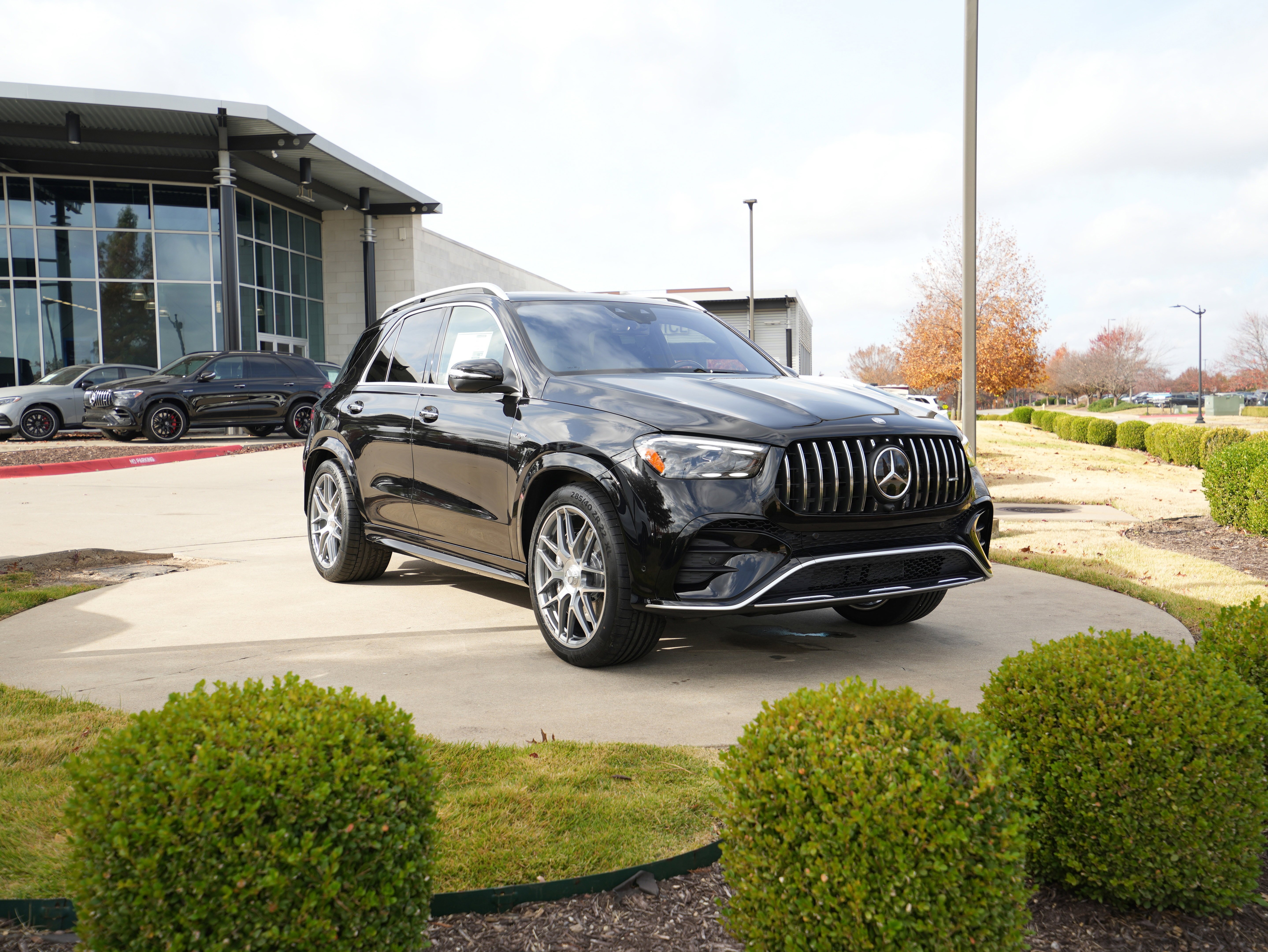 New 2026 OBSIDIAN BLACK Mercedes-Benz AMG® GLE 53 image 1