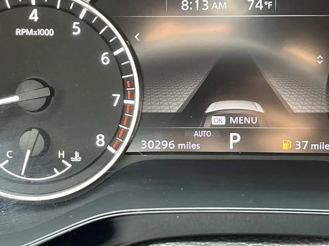 Used 2025 Silver Nissan SV image 38