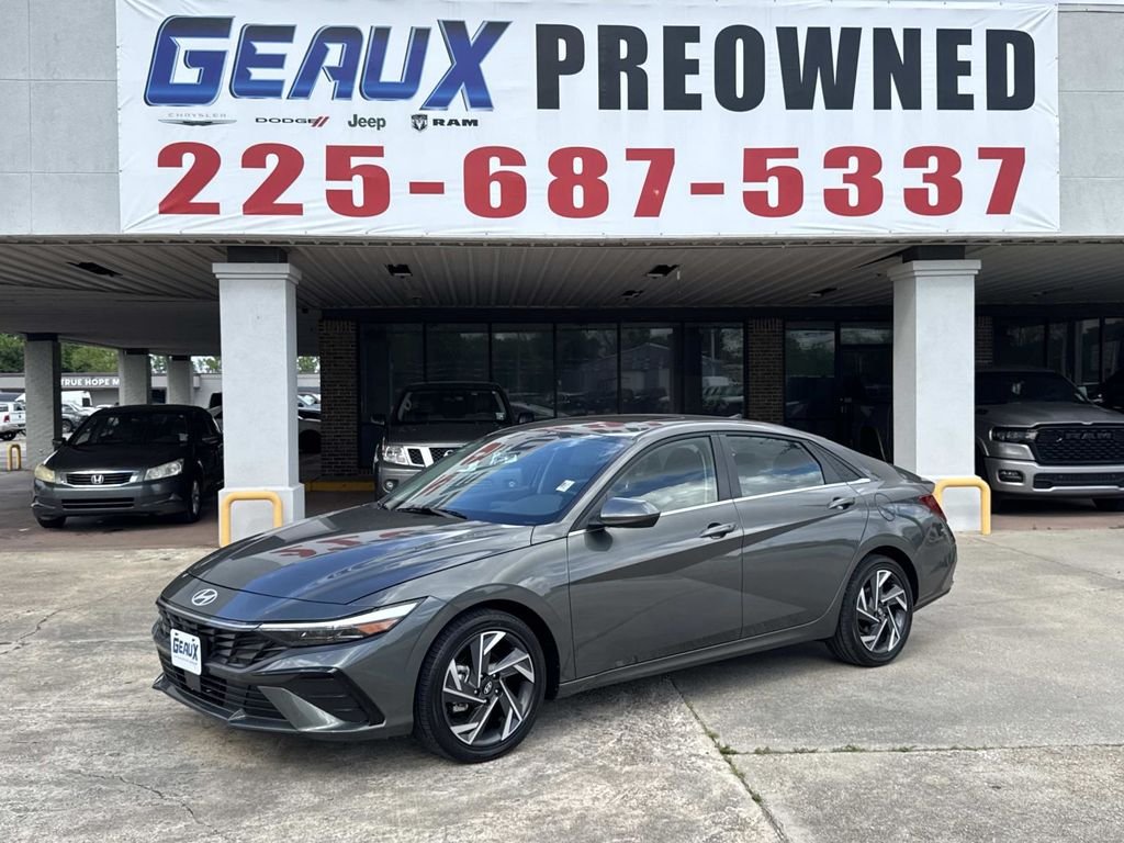 2025 Hyundai Elantra SEL