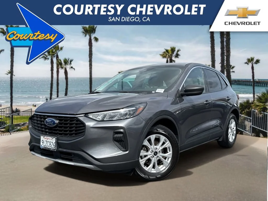 2024 Ford Escape Active FWD's photo