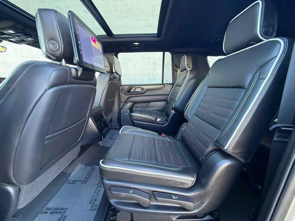 Used 2026 Sterling Metallic GMC AT4 ULTIMATE image 16