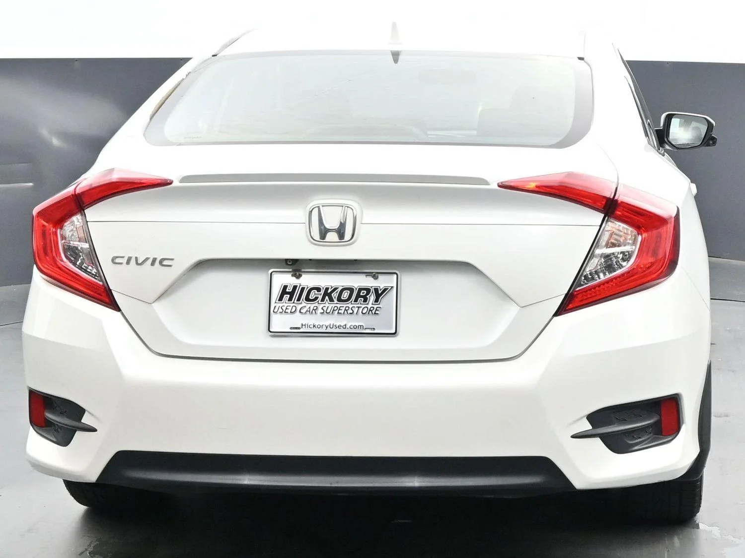 Used 2016 White Orchid Pearl Honda EX-T image 6