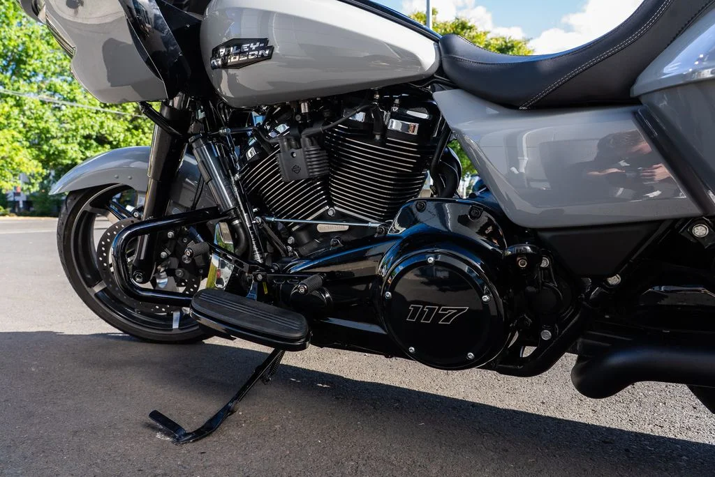 Used 2024 Gray Harley-Davidson FLTRXS image 12