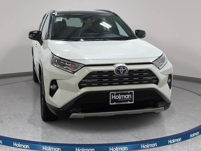 Certified Used 2021 White Toyota XSE image 2