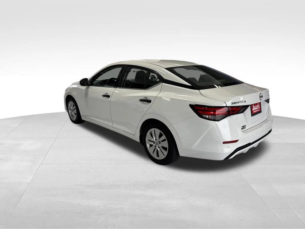 Used 2025 White Nissan S image 4