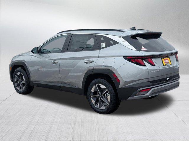 New 2026 Shimmering Silver Hyundai SEL image 3