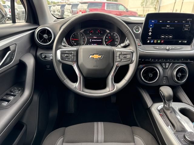 2025 Chevrolet Blazer 2LT - Photo 13