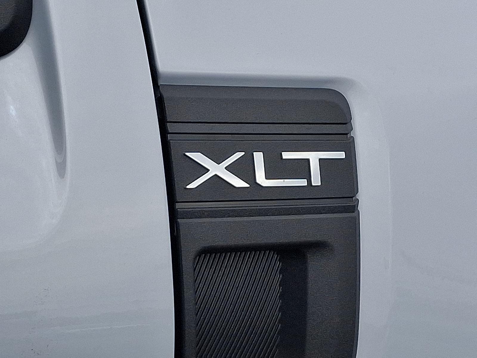 New 2026 Space White Metallic Ford XLT image 20