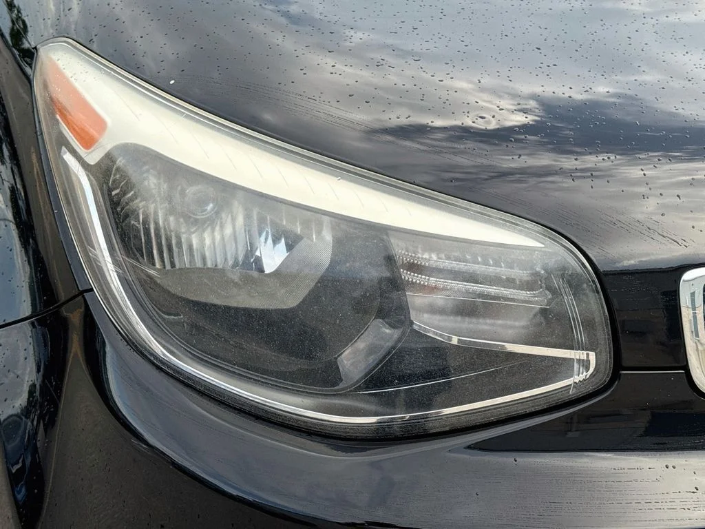 Used 2016 Black Kia Base image 33