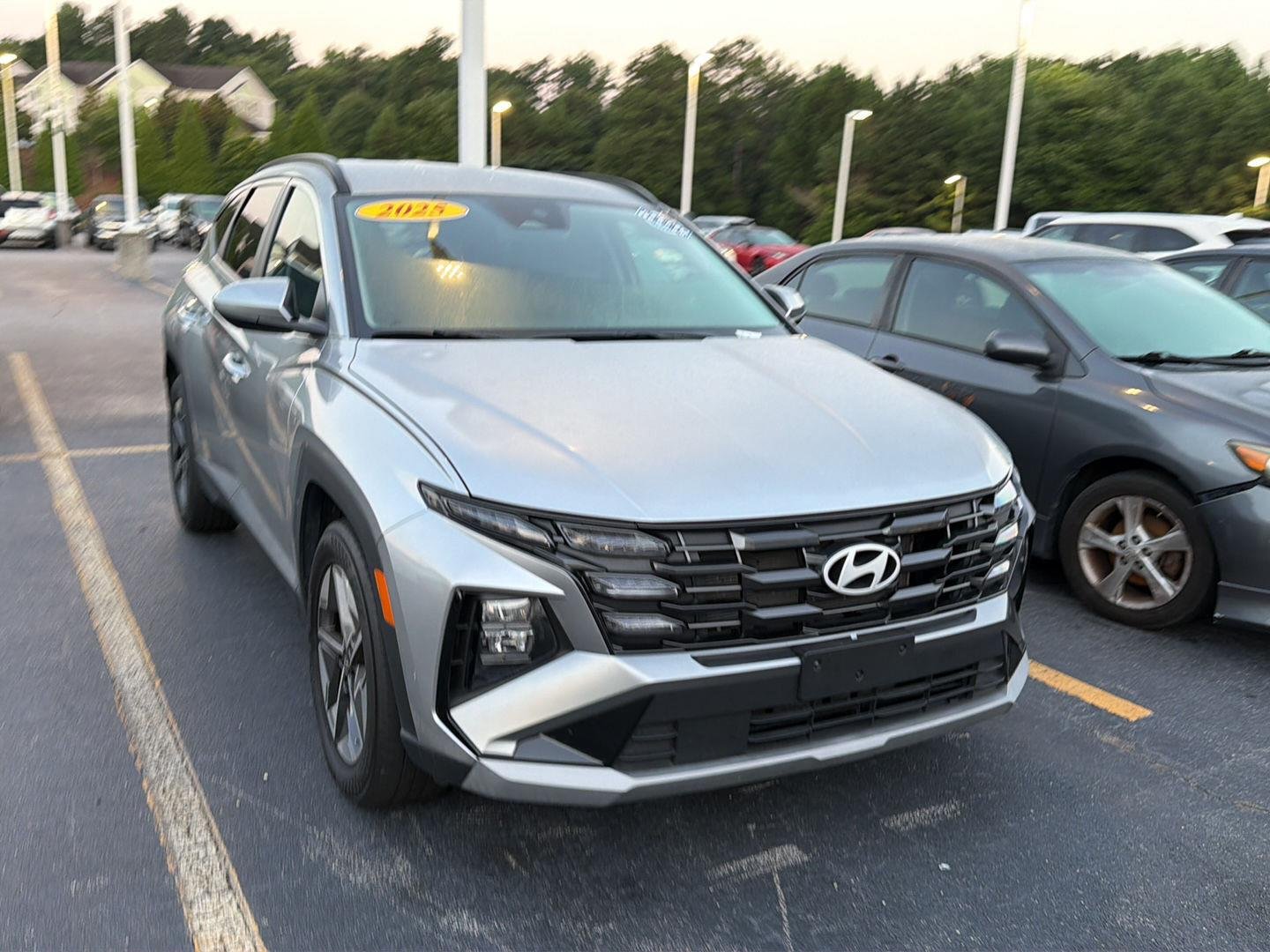 Used 2025 Shimmering Silver Hyundai SEL image 5