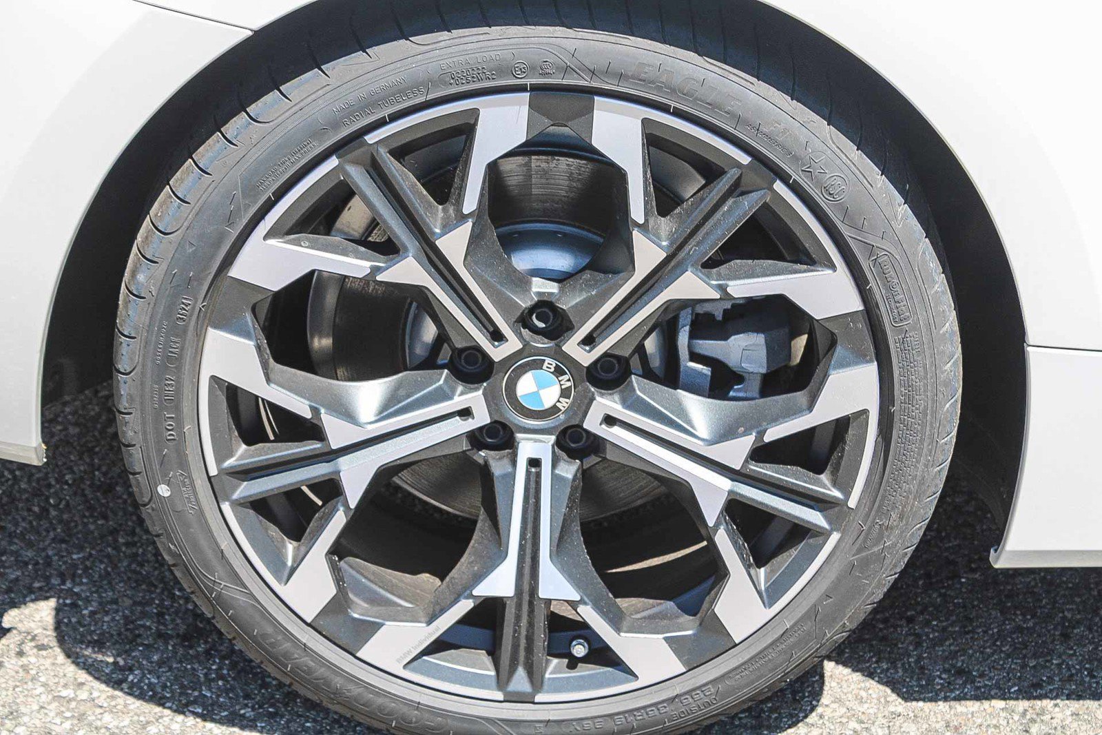 2025 BMW 4 Series 430i - Photo 11