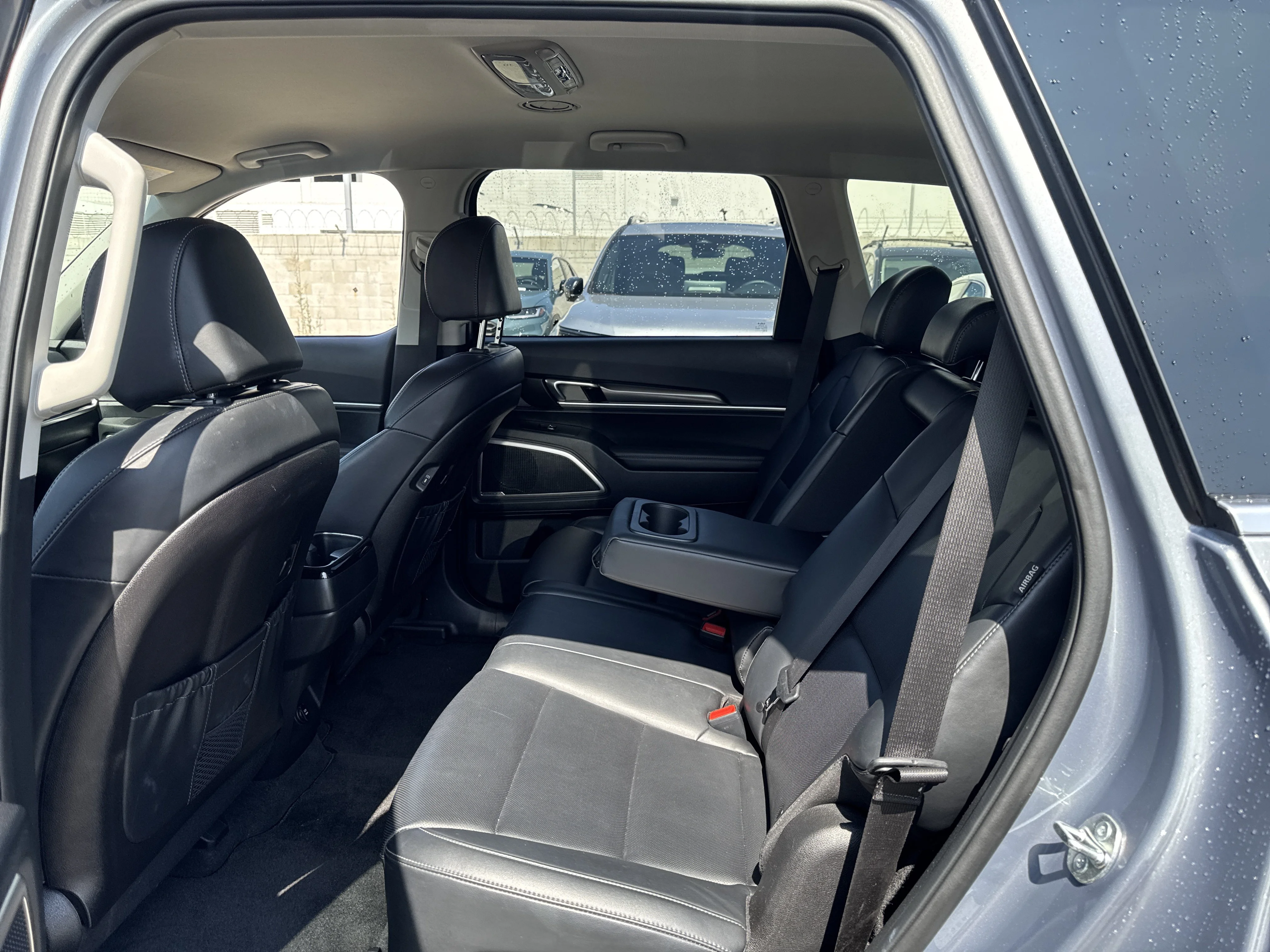 Used 2025 Everlasting Silver Kia LX image 8
