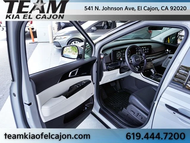 Certified Used 2024 White Kia SX Prestige image 39