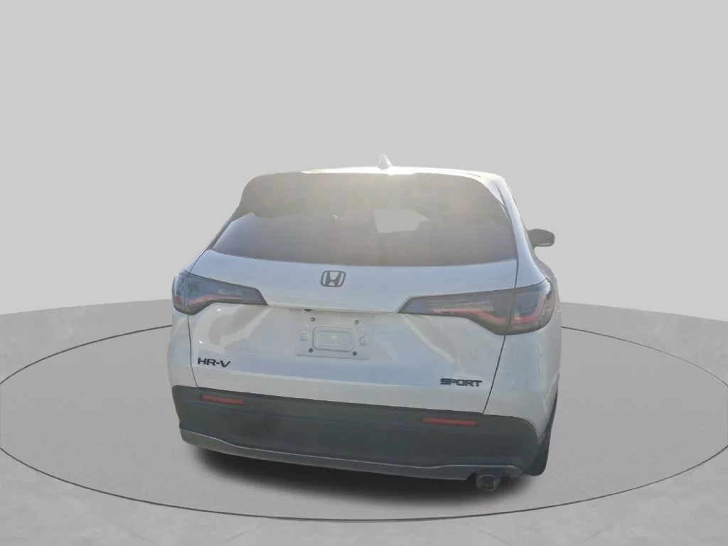 Used 2025 White Honda Sport image 7