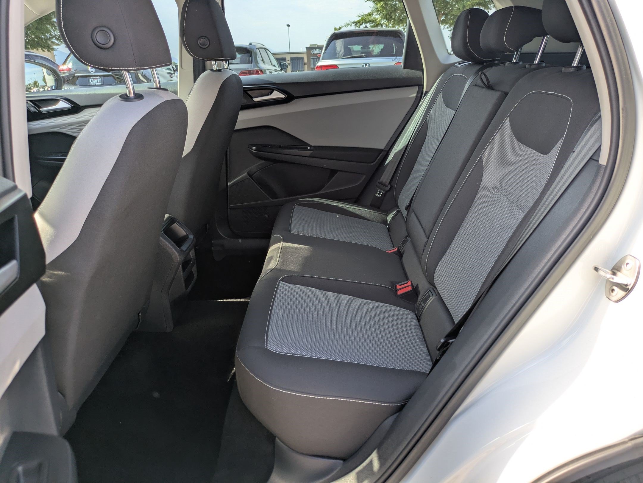 Certified Used 2023 Pure White Volkswagen S image 27