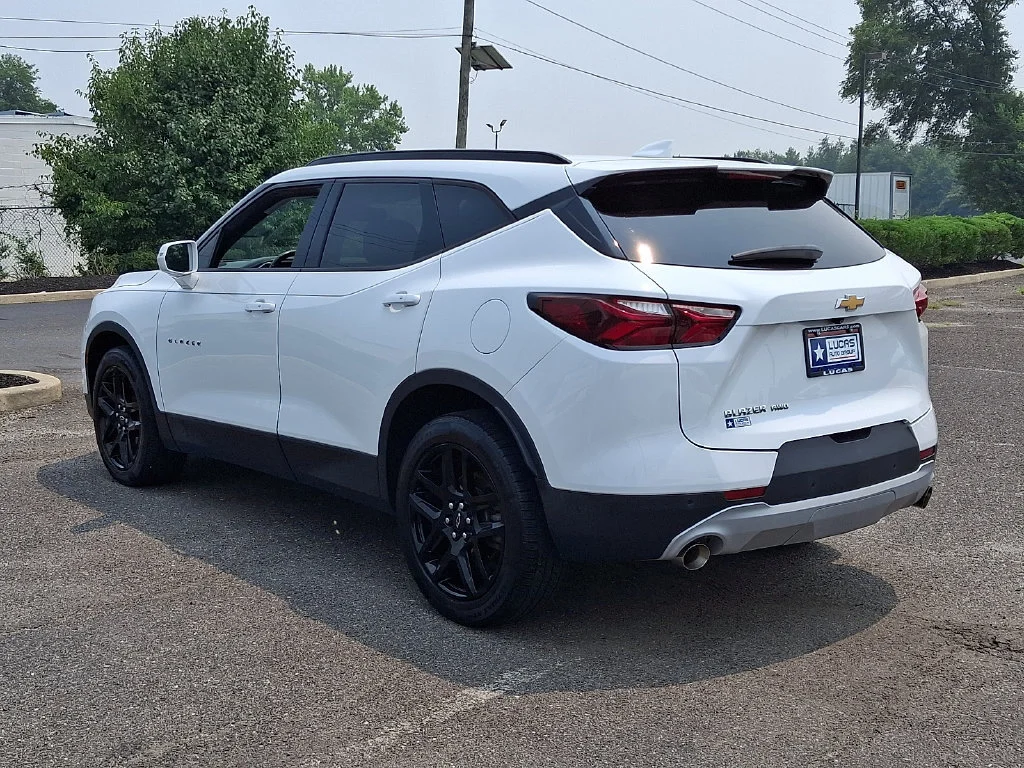 Used 2020 SUMMIT WHITE Chevrolet LT image 8