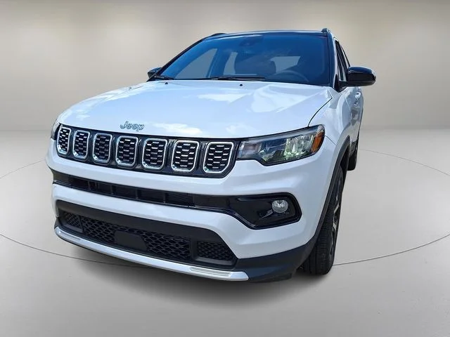 Used 2025 White Jeep Limited image 4